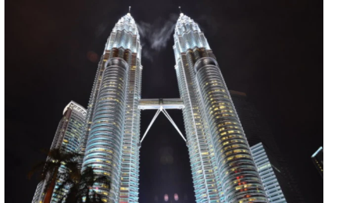 千里赴马 我们用心服务